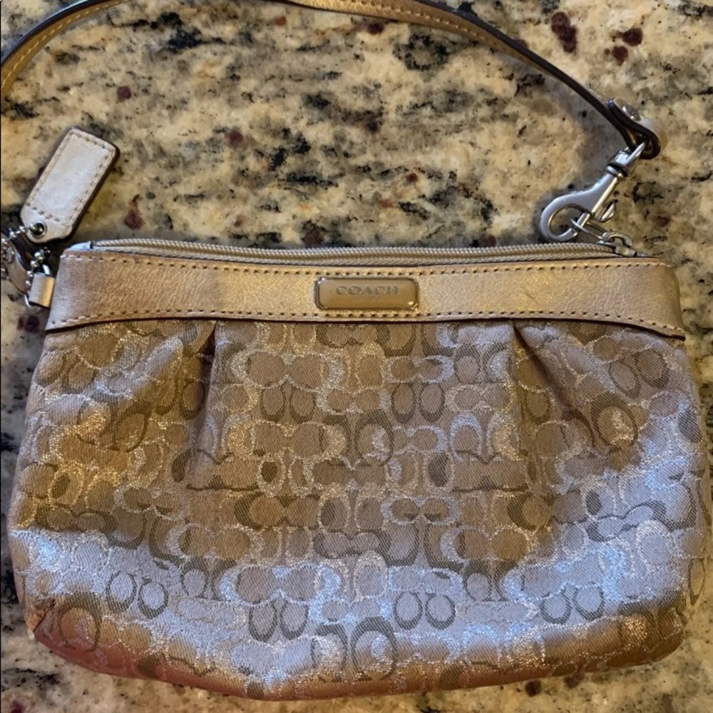 Coach pocketbook🛑